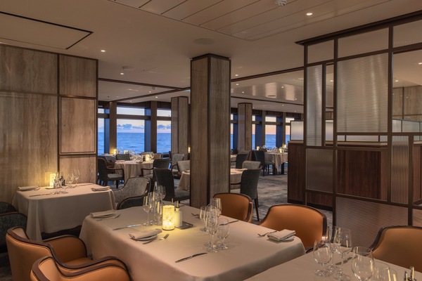 Silversea SN La Terrazza ©Silversea Cruises Ltd. 2.jpg
